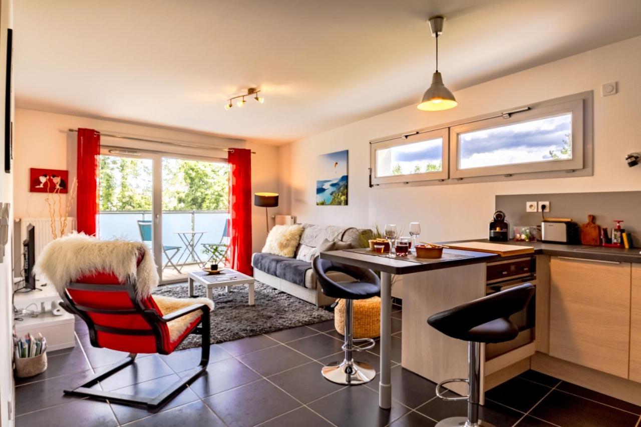 Le Coquelicot 3 Etoiles - Proche Vieille Ville, Calme & Confort Appartement Annecy
